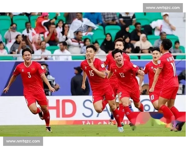 中国男足迎战法国豪强实力碰撞引发足球世界热议焦点对决前瞻