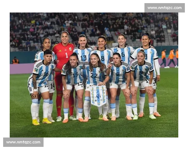 中国女足迎战芬兰女足全力备战展现实力与信心冲击胜利书写新篇章